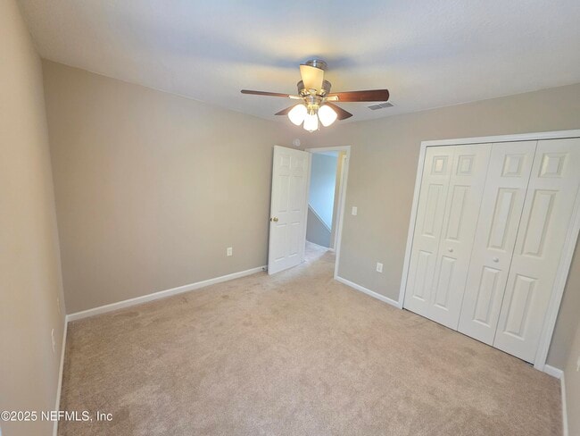 Building Photo - 440 S Aberdeenshire Dr