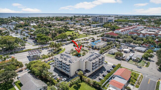 Building Photo - 1131 SE 4th St