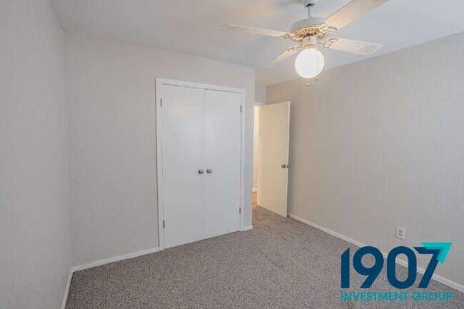 Building Photo - Charming Brick Home with Large Backyard in OKC! - Move In Now & Get 50% Off Your First Month's Rent!