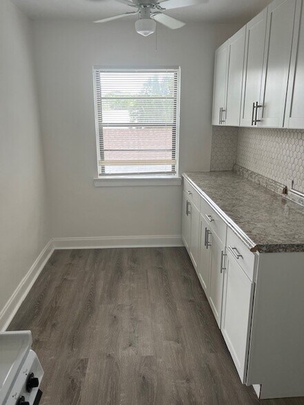 Building Photo - 321 Conniston Rd