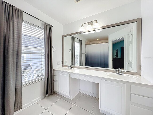 Building Photo - 15210 Windmill Harbor Ct