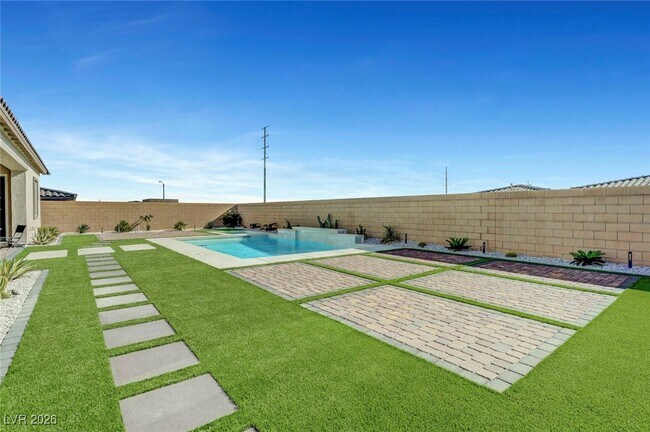 Building Photo - 10851 Mila Lndg Ave