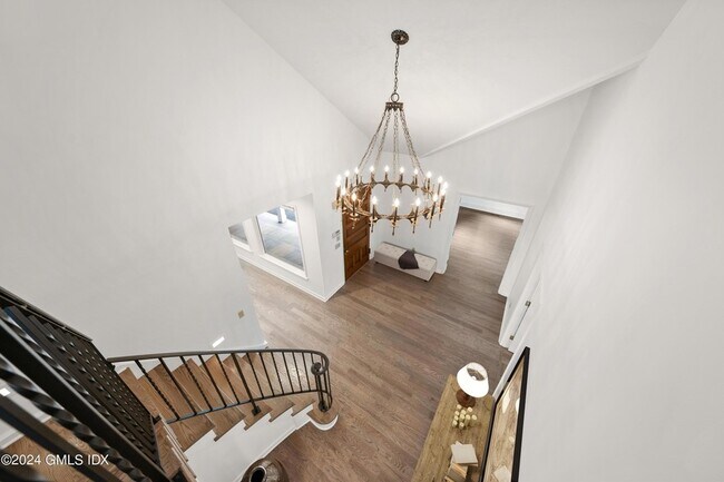 Building Photo - 21 Harkim Rd
