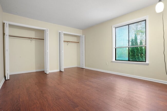 Building Photo - 8 Quarry Cor