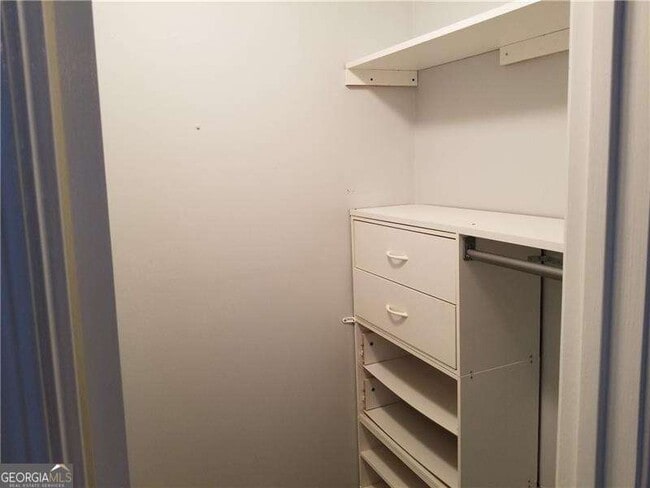 Building Photo - 107 Sterling Ct