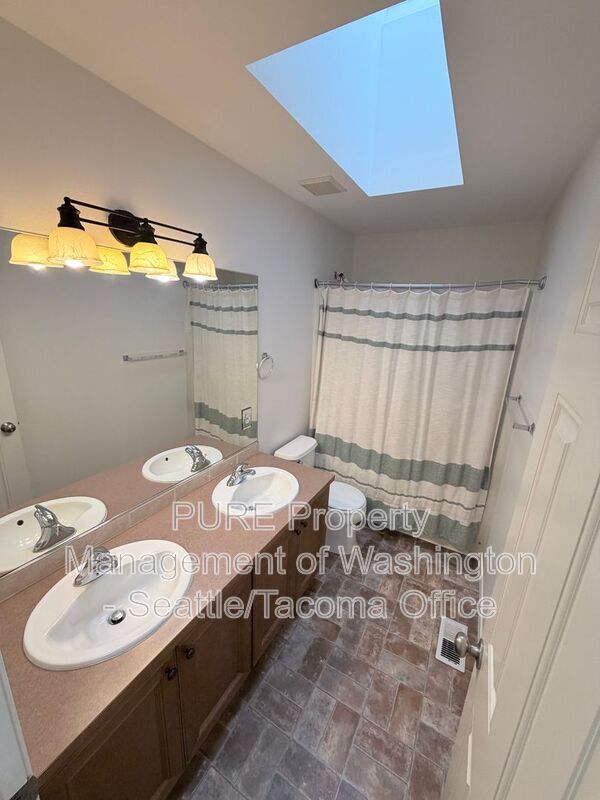 Building Photo - 1725 SW 346th Pl