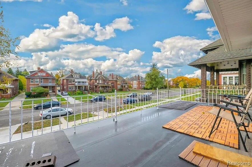 Building Photo - 1502 Virginia Park St