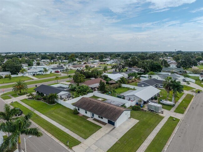 Building Photo - 504 Red Mangrove Ln
