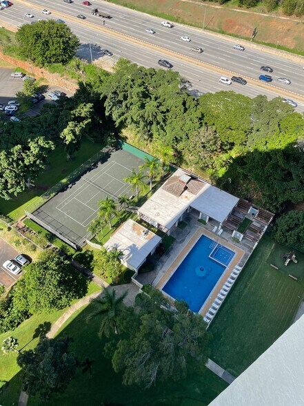 Building Photo - 98-410 Koauka Loop