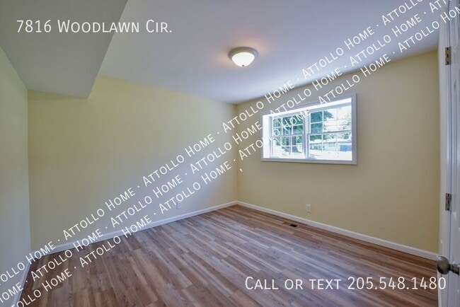 Building Photo - 7816 Woodlawn Cir