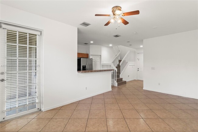Building Photo - 1209 Abaco Ln
