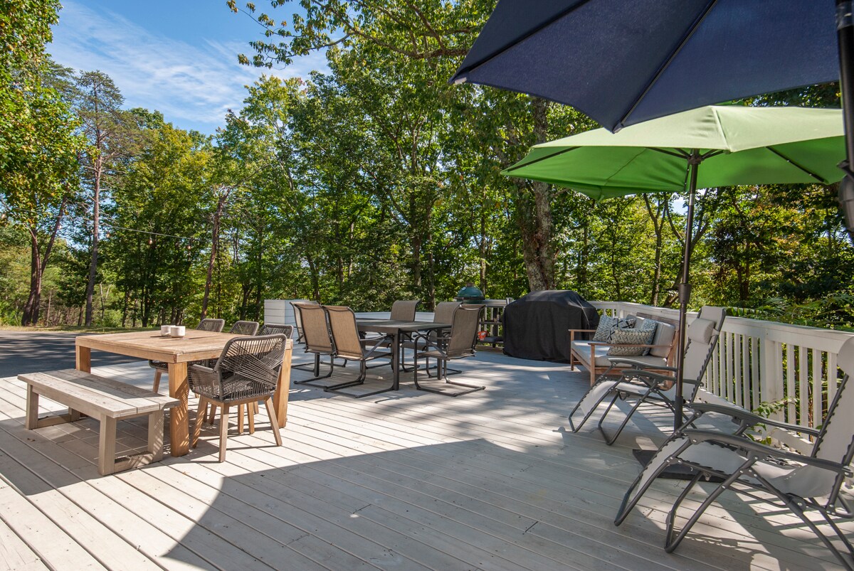 Building Photo - 1644 Dudley Mountain Rd