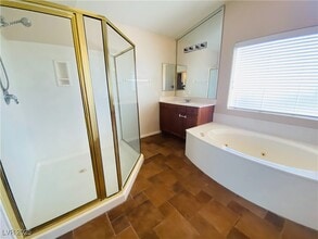 Building Photo - 134 Corey Creek Ct