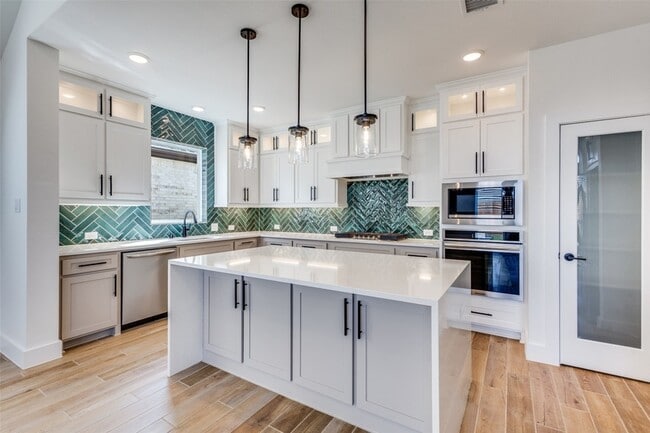 Building Photo - 3308 Lakestriker Rd