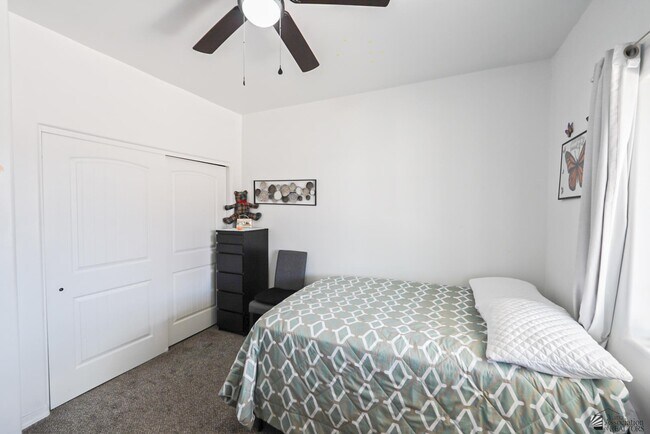 Building Photo - 11762 Gila St