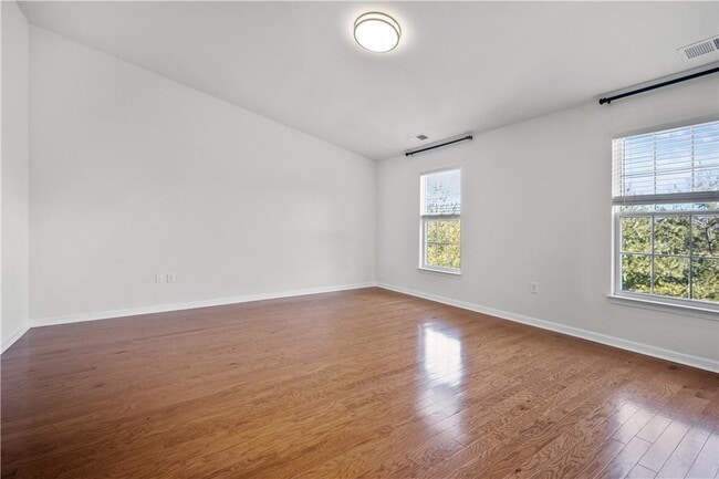 Building Photo - 1226 Hustis Dr
