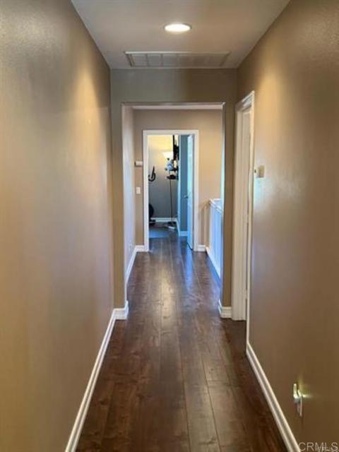 Building Photo - 1575 Moonbeam Ln