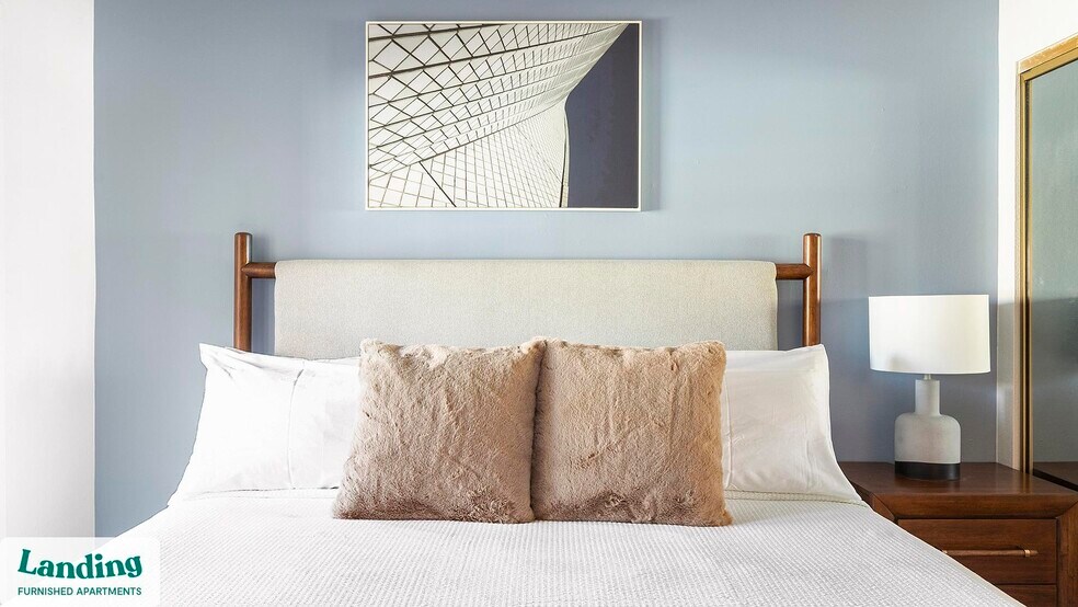 Building Photo - 5272 Tamarus St