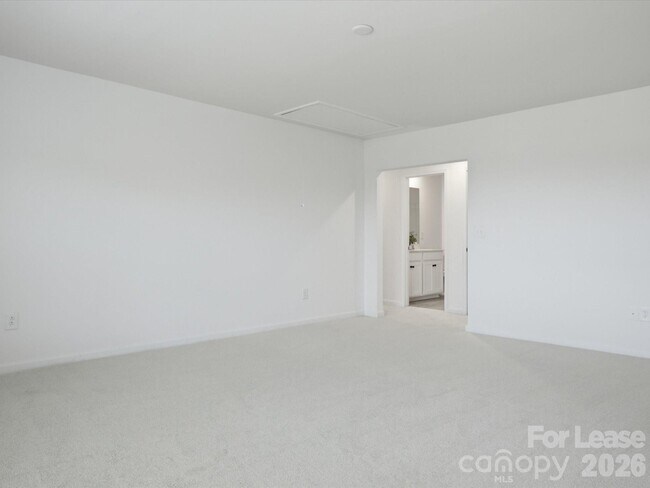 Building Photo - 1012 Whipcord Dr