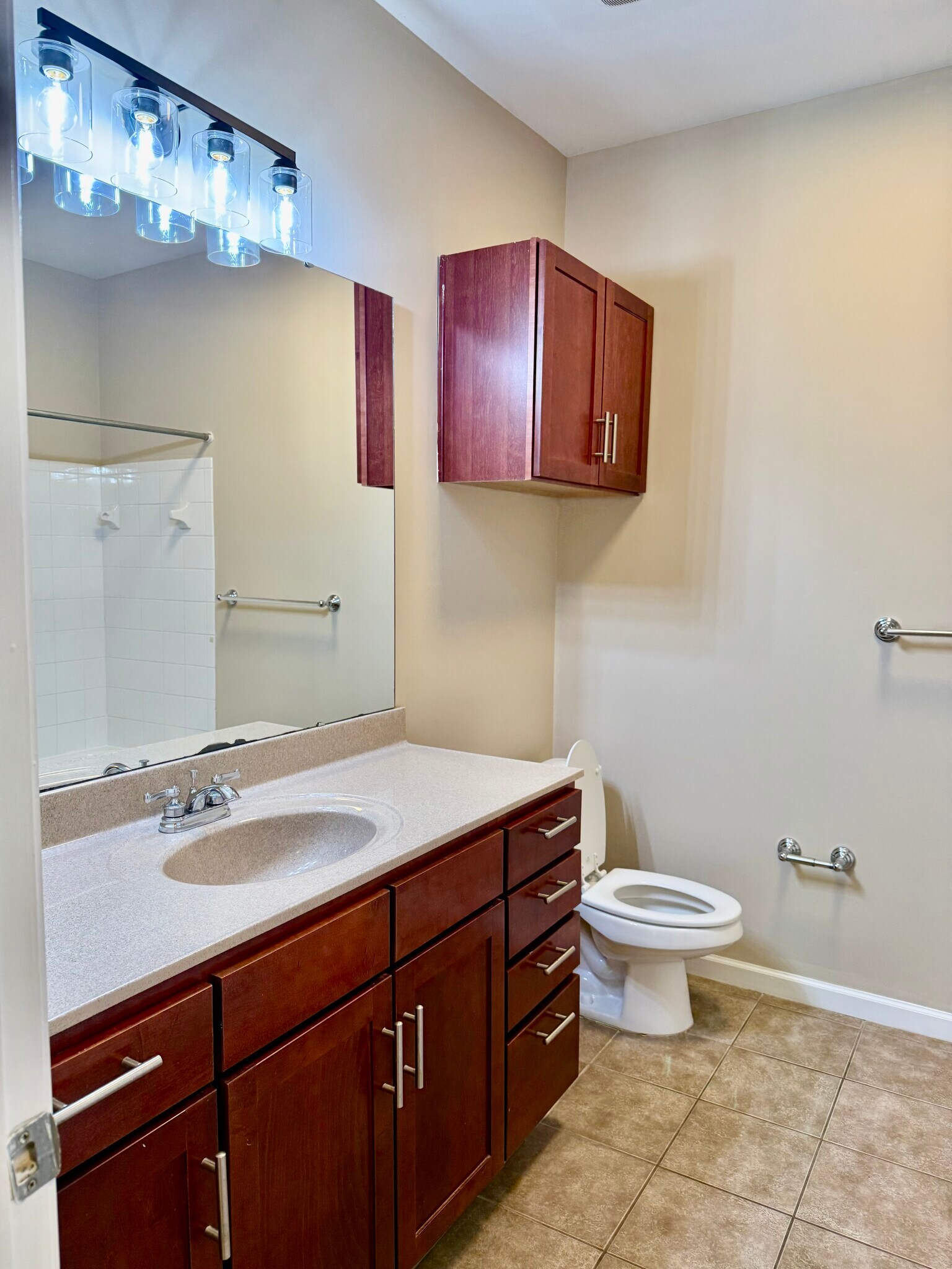 Building Photo - 1755 Central Park Rd