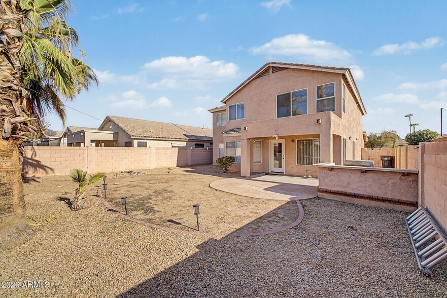 Building Photo - 13166 W Cypress St