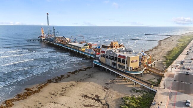 Building Photo - 1919 Rosenberg St