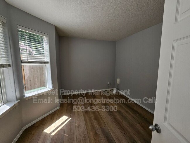 Building Photo - 13135 SW Raptor Pl
