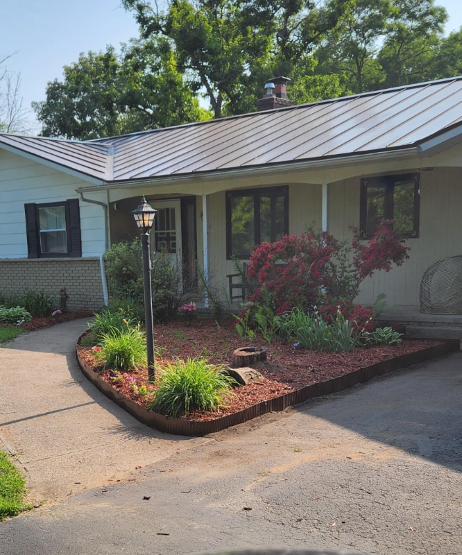 Building Photo - N6645 Fawn Cir