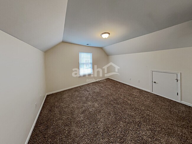 Building Photo - 4158 Elderberry Dr