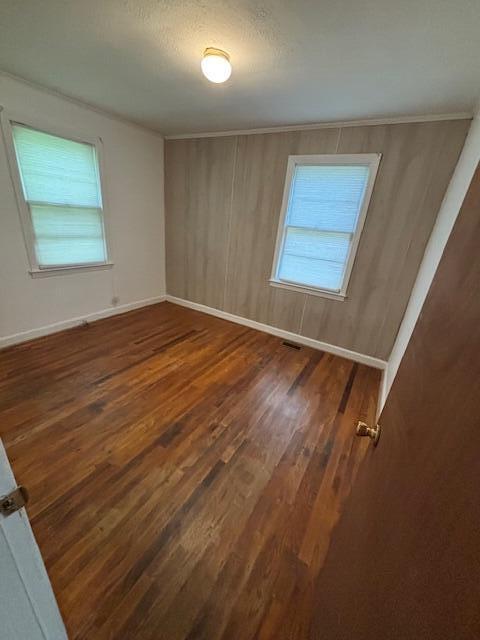 Building Photo - 2041 Columbia Cir