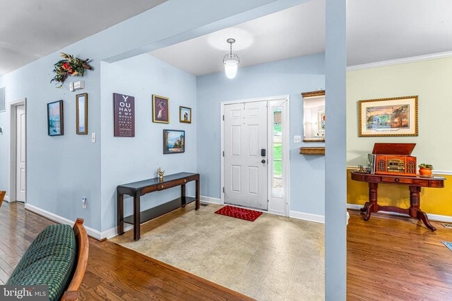 Building Photo - 10870 Hammond Dr