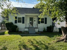 Building Photo - 4023 Valley View Dr