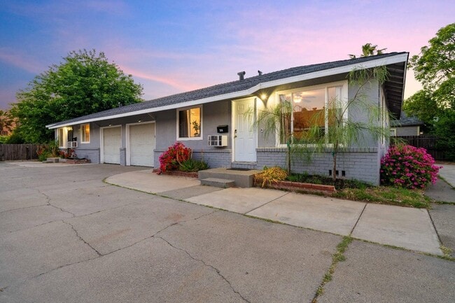 Building Photo - 5904 40th St