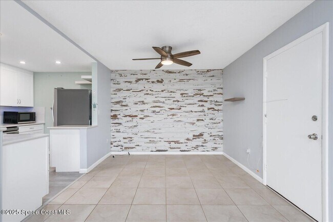Building Photo - 2700 N Hwy A1A