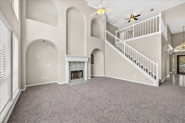 Building Photo - 7414 Lake Micala Dr