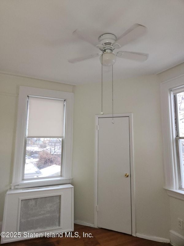 Building Photo - 164 Cromwell Ave