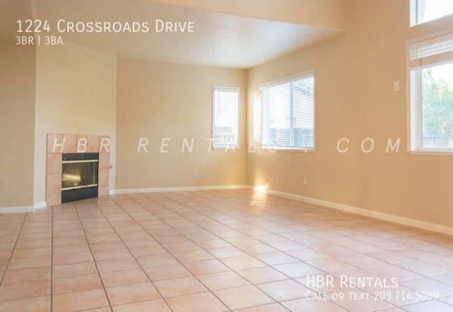 Building Photo - 1224 Crossroads Dr