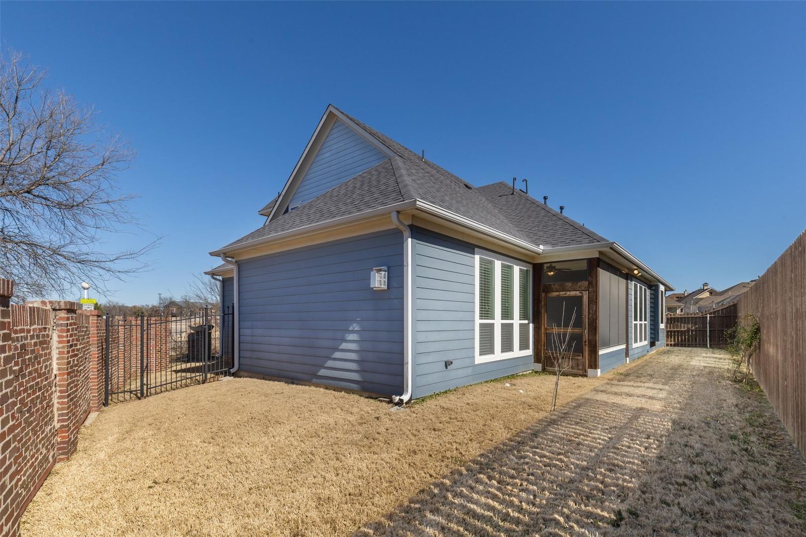 Building Photo - 406 Hearth Terrace