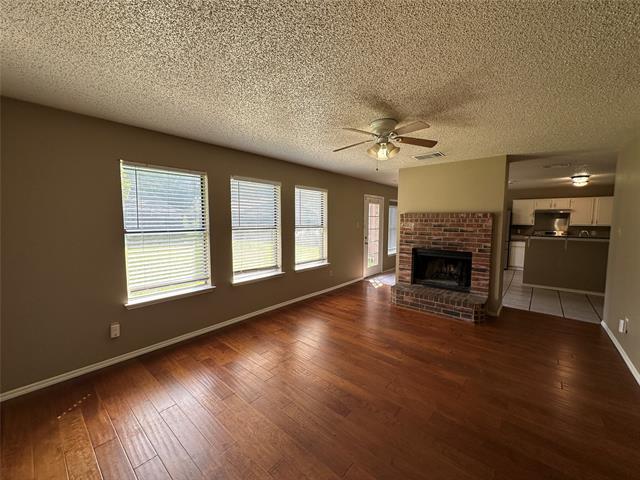 Building Photo - 6109 Cypress Dr