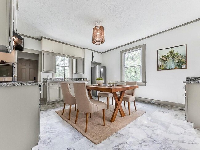 Building Photo - 22 Ohio St