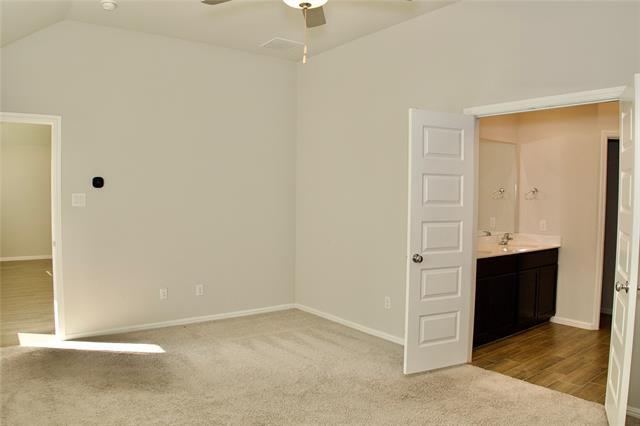 Building Photo - 13092 Yellowstone Wy