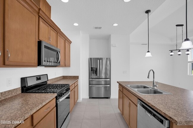 Building Photo - 512 Landshark Blvd