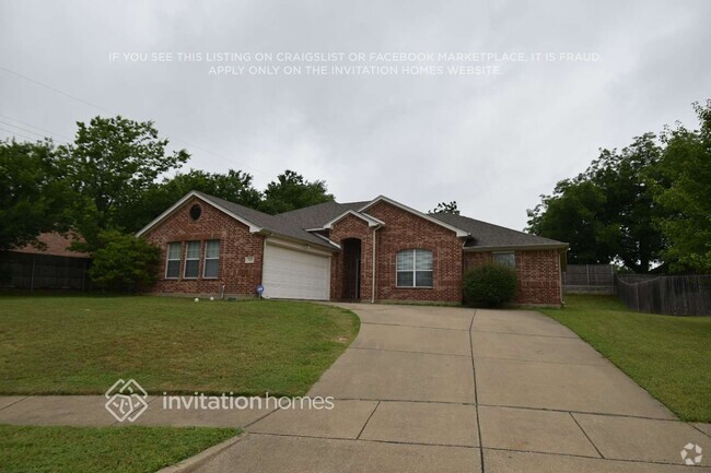 Building Photo - 515 Hidden Meadow Ct