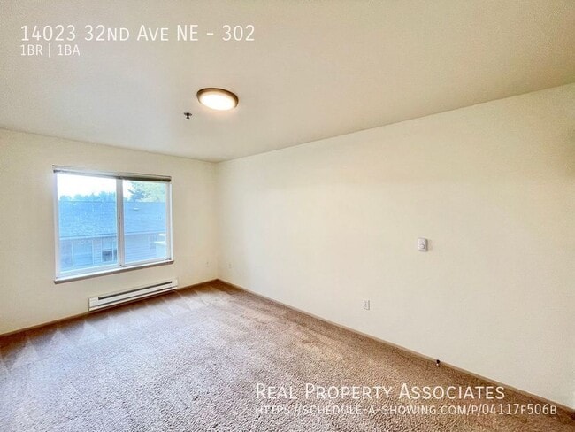 Building Photo - 14023 32nd Ave NE