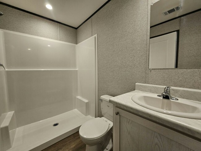 Building Photo - 1057 Myakka Dr