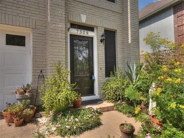 Building Photo - 7508 Windrush Dr