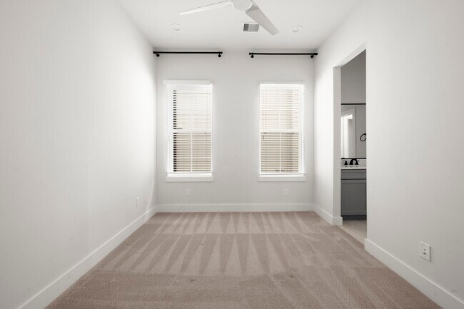 Building Photo - 5434 Wheatley St