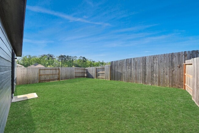 Building Photo - 248 Hazy Pnes Ln