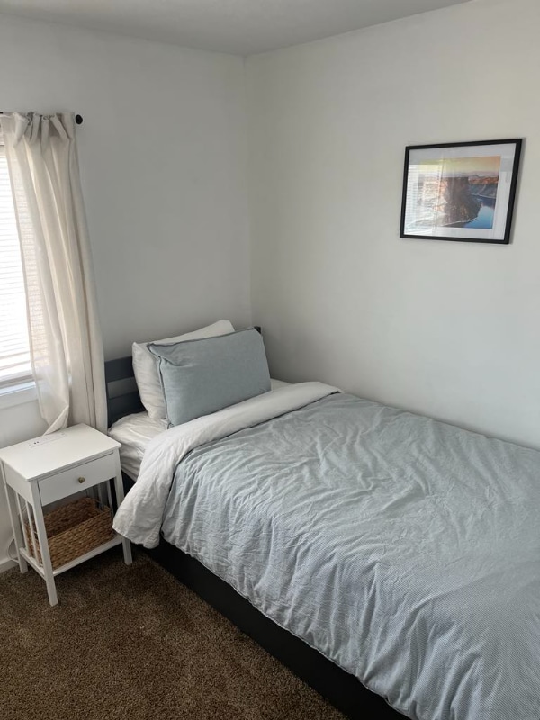 Building Photo - 1634 3rd St E