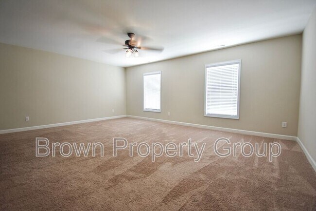 Building Photo - 23 Kirby Smith Cir
